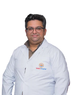 Dr. Nikhil Kale