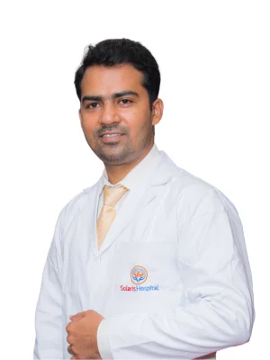 Dr Om Agarwal